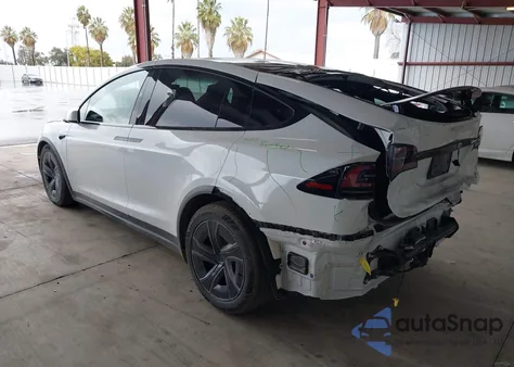 2026 Tesla Model X All-Wheel Drive from USA, damaged, VIN 7SAXCBE51TF477681